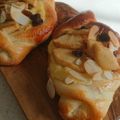 にゃんがす's cooksnap of when they made 紅玉で☆アップルカスタードパン.
