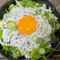 ぷーとんR's cooksnap of when they made 簡単しらす丼.