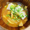 yu228's cooksnap of when they made 豆腐とタマネギのお味噌汁.