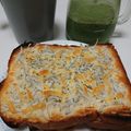 ちょこ☆ちょこ's cooksnap of when they made カルシウムたっぷり☆しらすチーズトースト.