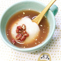KotoLi☆'s cooksnap of when they made 鏡開きに☆ゆであずき缶でとろ〜りおしるこ.