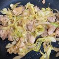 icewines's cooksnap of when they made 春キャベツと鶏ももの塩レモン炒め.