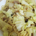 okazakana's cooksnap of when they made 簡単キャベツとしめじの和風バターパスタ.