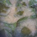 ヒヨコマメ☆'s cooksnap of when they made 明日葉のお味噌汁.