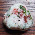 まやしゅうまま's cooksnap of when they made ごま塩と大葉、梅のおにぎり♬.