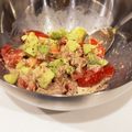 まいレコ's cooksnap of when they made 簡単☆トマトとアボカドのツナサラダ.
