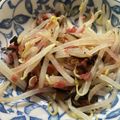 なつっこりー's cooksnap of when they made 梅ぇ～♡♥塩昆布ｄｅもやしの和え物.