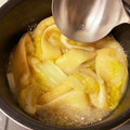 ＊まえこ＊'s cooksnap of when they made 白菜大量消費・白菜と京揚げの煮物.