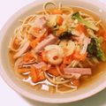 ケスケの嫁's cooksnap of when they made 旦那の好物！！トマトベーコンスープパスタ.