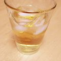 hitomi♪＊'s cooksnap of when they made 梅シロップで☆日本梅酒☆.