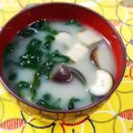 ふうはっちゃん's cooksnap of when they made ナスとほうれん草のお味噌汁.