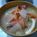 涼ママらぐまん's cooksnap of when they made 具だくさん根菜みそ汁.