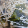 みー侍's cooksnap of when they made えのきとワカメのスープ.