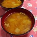 赤い電話's cooksnap of when they made めちゃ旨☆ｷﾑﾁ味噌汁*^O^*.