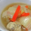 kyootan's cooksnap of when they made 温まる～～白菜と鶏団子の中華スープ☆.
