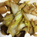 冷蔵庫レスキュー隊's cooksnap of when they made 白菜とエリンギの酒蒸し風焼き.