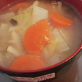 あゆたっくん's cooksnap of when they made 白菜とネギとしめじとにんじんのお味噌汁.