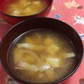 赤い電話's cooksnap of when they made ☆ベーコンと豆腐と玉ねぎの洋風味噌汁☆.