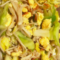 KA♡RU's cooksnap of when they made えのきとキャベツの玉子炒め.
