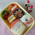 さおりん@料理特訓中's cooksnap of when they made キャラ弁＊簡単♪クリスマスわくわく弁当.