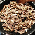 みこひろママ's cooksnap of when they made ごはんがすすむ☆豚肉ときのこのカレー炒め.