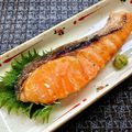 お料理ニャロメ's cooksnap of when they made 甘塩鮭のワサビ乗せ.