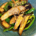 HeartyTime's cooksnap of when they made なすとピーマンの甘辛しょうが炒め✿.