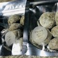ウキ445's cooksnap of when they made 黒胡麻きな粉のスノーボール。.
