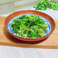 KBBキッチン☆'s cooksnap of when they made エノキと豆苗のコンソメ炒め.