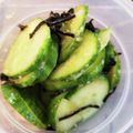 Nat728's cooksnap of when they made 胡瓜と塩昆布の即席漬け.