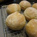 小ヒナタ's cooksnap of when they made ヨーグルトと薄力粉でパン.