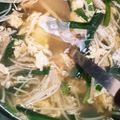 あやか1205765's cooksnap of when they made ニラとモヤシの卵スープ.