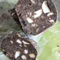 みみ母's cooksnap of when they made ざくざくナッツのチョコサラミ.