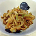 古賀竜一's cooksnap of when they made 酒のつまみにも♪しめじとネギの炒め物.