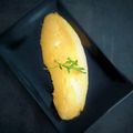 ひさかた's cooksnap of when they made にんにく風味のプレーンオムレツ.