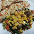 レオミウ's cooksnap of when they made 小松菜としめじとコーンのマヨネーズ炒め.