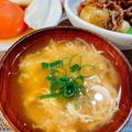 シルバニア's cooksnap of when they made 美味玉ねぎ溶き卵のコチュジャン入り味噌汁.