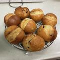 クックおやじDOA's cooksnap of when they made 甘～いシュガーバタートップのレーズンパン.