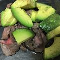 葉月優希's cooksnap of when they made 簡単！アボカドステーキ☆安いお肉でも絶品.