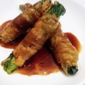 クックOQ9BY1☆'s cooksnap of when they made えのきと春菊の肉巻き.