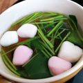 んーまっ's cooksnap of when they made はんぺんあられ と 三つ葉の即席お吸い物.