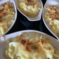 0720まま's cooksnap of when they made 簡単リメイク！ マカロニサラダのグラタン.