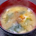 ☆あいちゃん's cooksnap of when they made 秋しめじワカメ卵まるごと味噌汁.