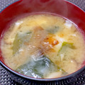 ☆あいちゃん's cooksnap of when they made 秋しめじワカメ卵まるごと味噌汁.