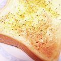 hitomi♪＊'s cooksnap of when they made ズボラな私のカレーと黒胡椒のトースト.