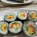 Blue。mom's cooksnap of when they made 簡単(^^)3色♪巻き寿司.