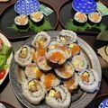 yumienne's cooksnap of when they made サーモンとクリームチーズの裏巻き寿司.