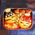 景と浩's cooksnap of when they made 節分☆赤鬼☆黒鬼☆おにぎり弁当♩キャラ弁.