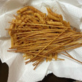 ぐうたら主婦みん's cooksnap of when they made パスタ揚げたよ☆おやつ♪おつまみに☆.