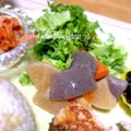 YUH♡ママ's cooksnap of when they made 王道の大根・油揚げ・人参・蒟蒻のたいたん.